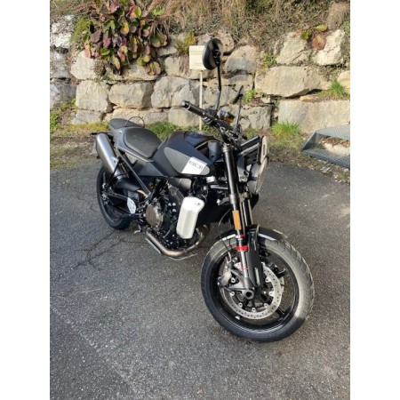 HUSQVARNA 801 SVARTPILEN 2024